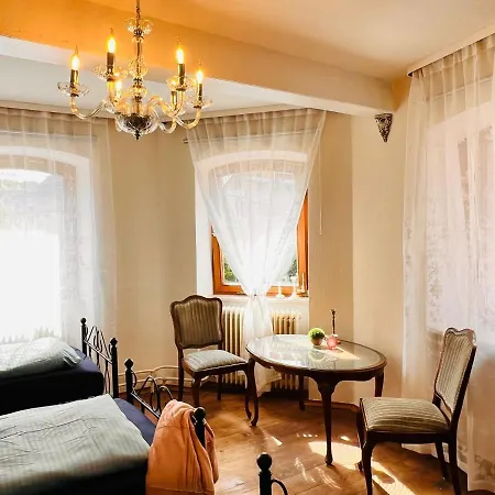 Emma - Wlan, Kueche, Tv, Bad, Ca 15 Min Zum Europa Park 아파트 *