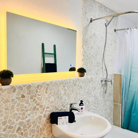 아파트 Emma - Wlan, Kueche, Tv, Bad, Ca 15 Min Zum Europa Park