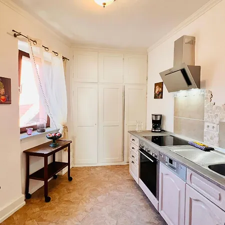 아파트 Emma - Wlan, Kueche, Tv, Bad, Ca 15 Min Zum Europa Park 말터딩엔