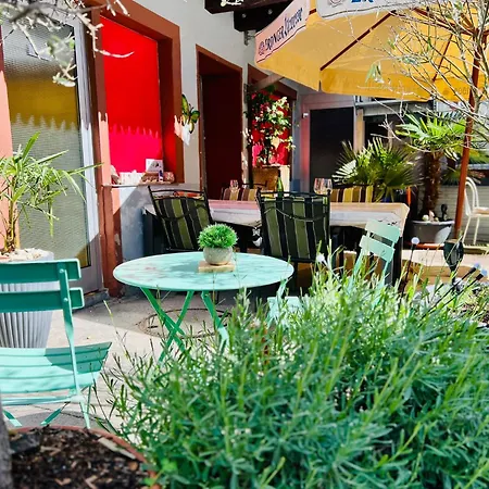 Emma - Wlan, Küche, Tv, Bad, Ca 15 Min Zum Europa Park Malterdingen